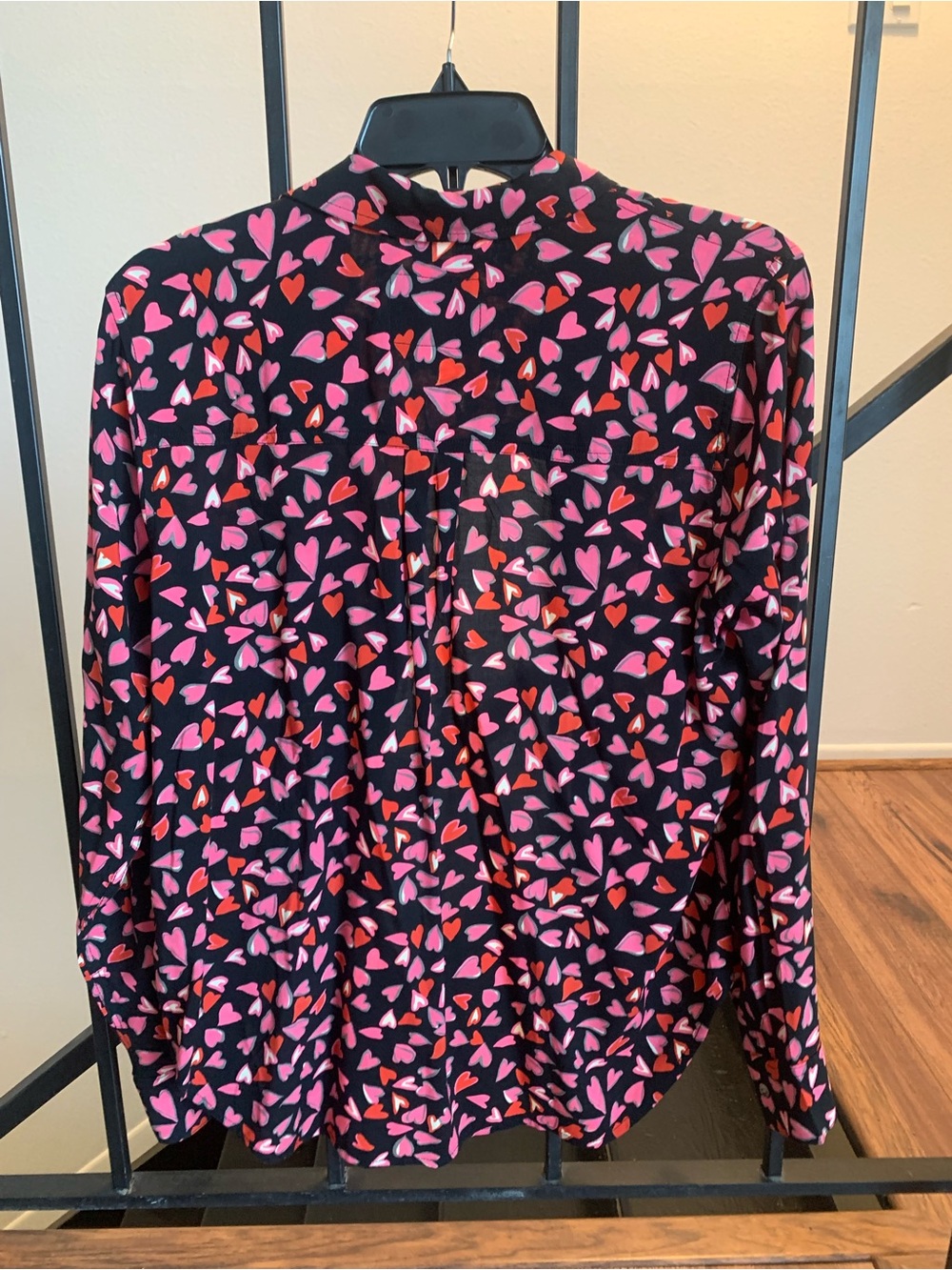 LAST CALL - Rails Heart Button Down Shirt - Picture 2 of 4